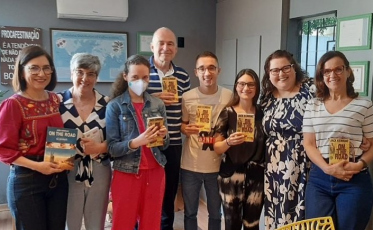 Literatura clínica: Clube Leia-se usa livros como ferramenta de diálogo