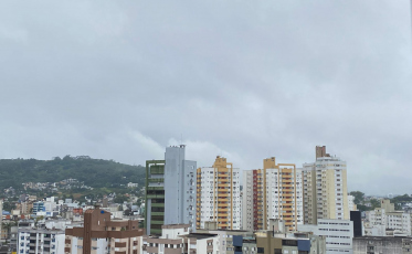 Previsão do tempo indica chuva nesta terça-feira