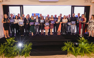 Fiesc recebe Prêmio ADVB ESG com projetos sociais que beneficiam casas de acolhimento