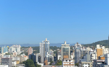 Dia do voto será de calor e tempo instável no Sul de SC