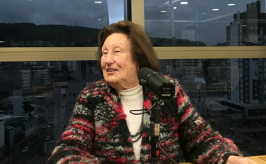 Gilda Benedet completa seus 90 anos com muito vigor, memória e bom humor