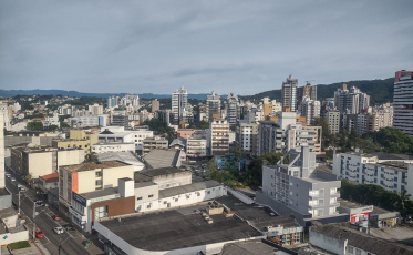 Dia do Voto com temperaturas altas, mas com possibilidade de chuva à tarde