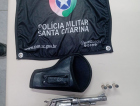 PM apreende arma de fogo e munições em Criciúma
