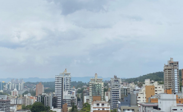 Terça-feira de tempo nublado em Criciúma e região