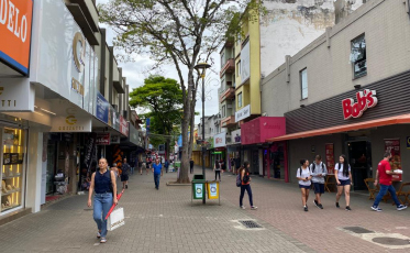 Natal 2022: Comércio de Criciúma inicia horário estendido nesta segunda-feira 