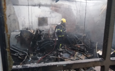 Incêndio atinge empresa de impressão em Criciúma