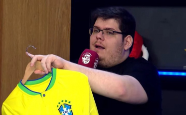 Fenômeno da Copa 2022, Casimiro faz sucesso e quebra recordes no YouTube
