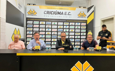 Alex Brasil diz que negociações para 2023 serão mantidas em sigilo