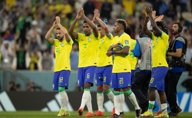 Copa do Mundo: Fred é titular e Bruno Guimarães fica no banco