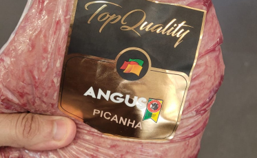Homem furta picanha de supermercado no Centro de Criciúma