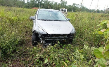 Polícia recupera carro furtado em Criciúma 