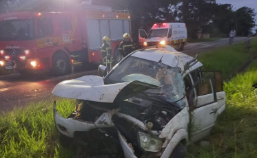 Içara: Capotamento deixa cinco pessoas feridas na BR-101