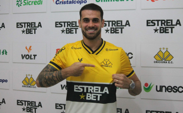 Felipe Vizeu não estreia nesta sexta-feira
