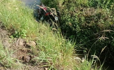 Nova Veneza: Homem fica gravemente ferido em acidente de moto com adolescente