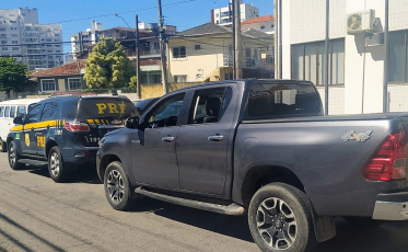 Picape roubada em SP é recuperada na Via Expressa 