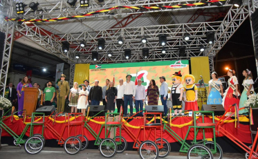 Heimatfest é aberta oficialmente em Forquilhinha 