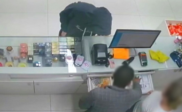 Trio que roubou farmácia e mercearia em Criciúma é indiciado