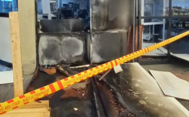 Urussanga: Ferramentaria de empresa fica destruída após incêndio