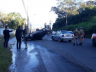 Criciúma: capotamento é registrado na Avenida Luiz Lazzarin