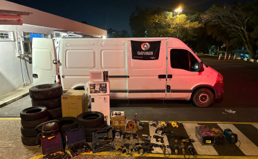 Içara: PM recupera objetos roubados na BR-101