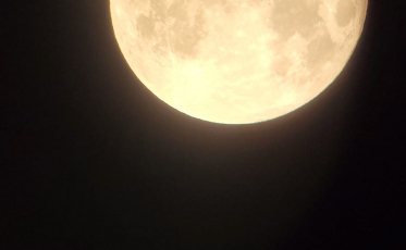 Superlua atrai mais de mil pessoas ao Parque Astronômico de Criciúma (FOTOS)