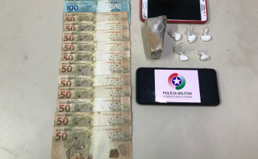 Jovem tenta escapar de abordagem, mas acaba preso por tráfico de drogas