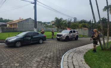 Suspeito de matar homem a tiros em Criciúma é preso pela PM