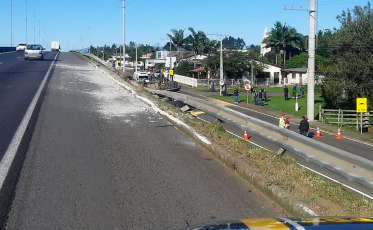 Caminhoneiro morre após saída de pista na BR-101 em Santa Rosa do Sul 
