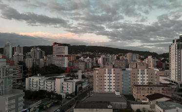 Márcio Sônego: sexta-feira segue com nebulosidade e poucas aberturas de sol