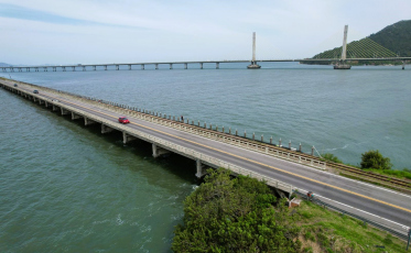Obras de melhorias na ponte Cabeçudas alteram fluxo local