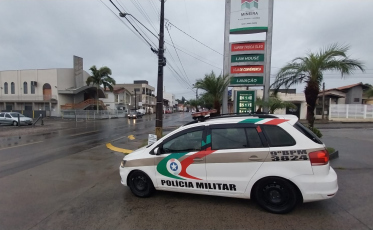 Operação da PM efetua prisões, apreende drogas e arma falsa no Sul