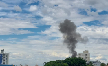 Usuário de drogas ateia fogo em casa abandonada em Criciúma 