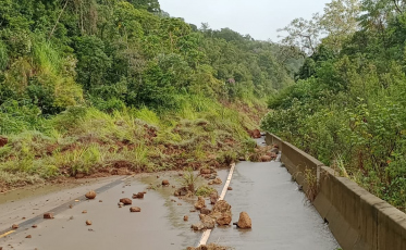 Passada a chuva, é hora de reconstrução em Timbé do Sul (FOTOS e VÍDEOS)