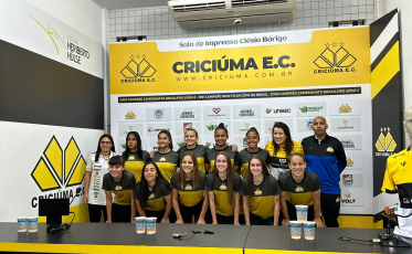 Emoção para a primeira competição internacional: Meninas Carvoeiras embarcam para Sérvia