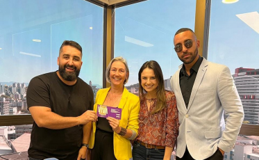 VIVA!: exposição da artista Raquel Ávila comemora seus 50 anos de vida (ÁUDIO)