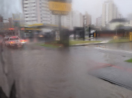 Defesa Civil monitorando a Av. Centenário, próximo ao Jerônimo/Madero | Foto: Divulgação/4oito