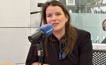 “Estamos trabalhando para que todas do time principal sejam profissionalizadas”, diz Giordana Zeferino (ÁUDIO)