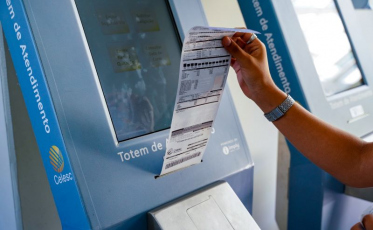 Celesc suspende corte de energia e parcela débitos de unidades que sofreram prejuízos com as chuvas