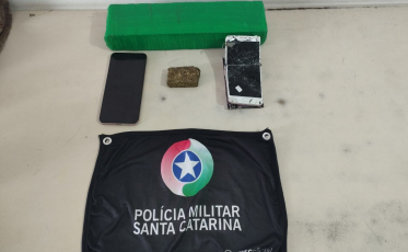 Quatro homens são flagrados transportando drogas em Araranguá 