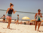 Beach tennista criciumense enfrenta melhores do mundo no Sul Special Cup