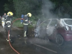 Carro pega fogo no bairro Laranjinha, em Criciúma