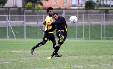 Mazola quer gols contra o Coritiba