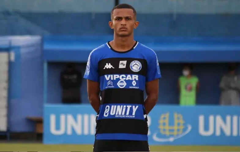 Venda de Wesley à Roma: Tubarão pode receber mais de R$ 1,5 milhão com a venda de atleta