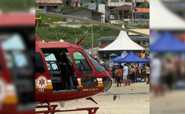 Homem sofre mal súbito e morre durante banho de mar em Laguna