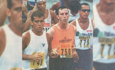 Eduardo Batista: técnico do Criciúma já correu São Silvestre ao lado de ídolo do Corinthians 