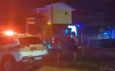 Mulher é esfaqueada pelo marido em Balneário Rincão