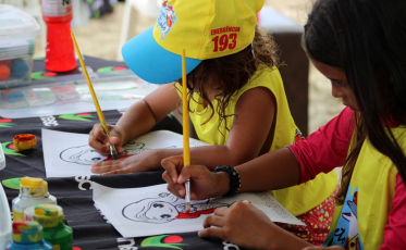 Verão Unesc leva esporte e serviços gratuitos à orla do Rincão