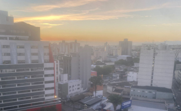 Depois do dia bonito, calorão volta com força a Criciúma