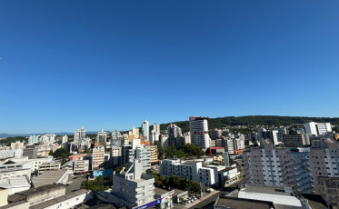 [Áudio] Calor intenso domina Criciúma com termômetros a 36 °C