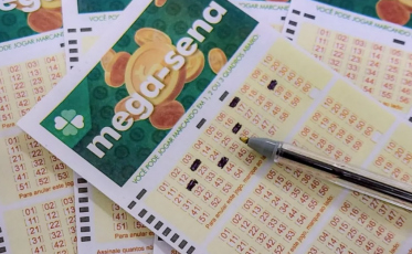 Sem vencedor: Mega-Sena acumula e prêmio sobe para R$ 13,5 milhões; confira as dezenas sorteadas